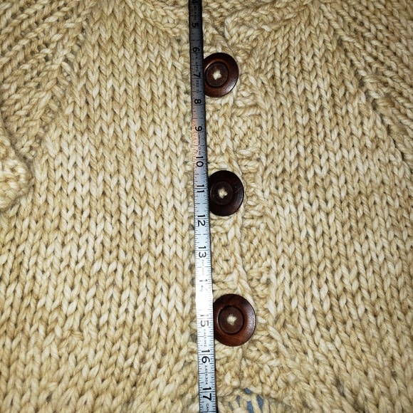 Hand Knit Wool Jacket - Picture 5 of 7